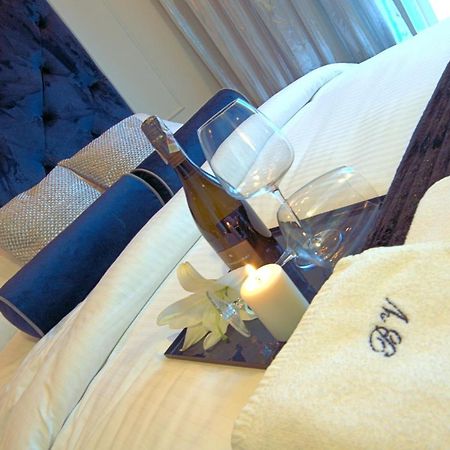 Stary Toruń Blue Velvet Premium Apartments III מראה חיצוני תמונה