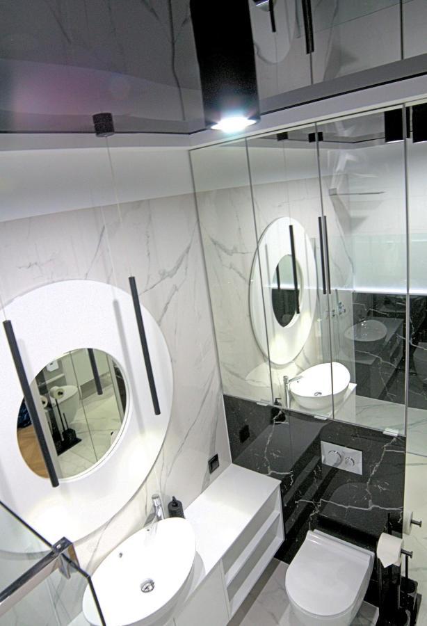 Stary Toruń Blue Velvet Premium Apartments III מראה חיצוני תמונה